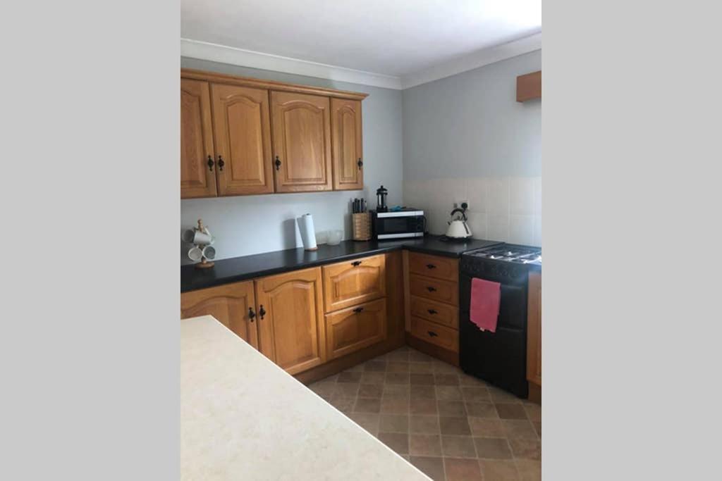 Ferienwohnung Lui Na Greine Gweedore Exterior foto